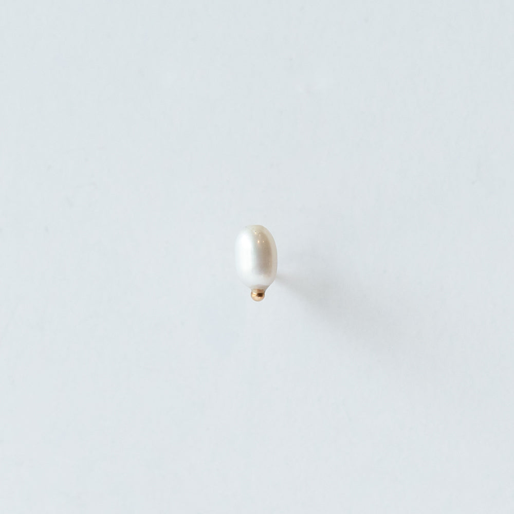 Wwake | Irregular Pearl Stud Earring (Single)