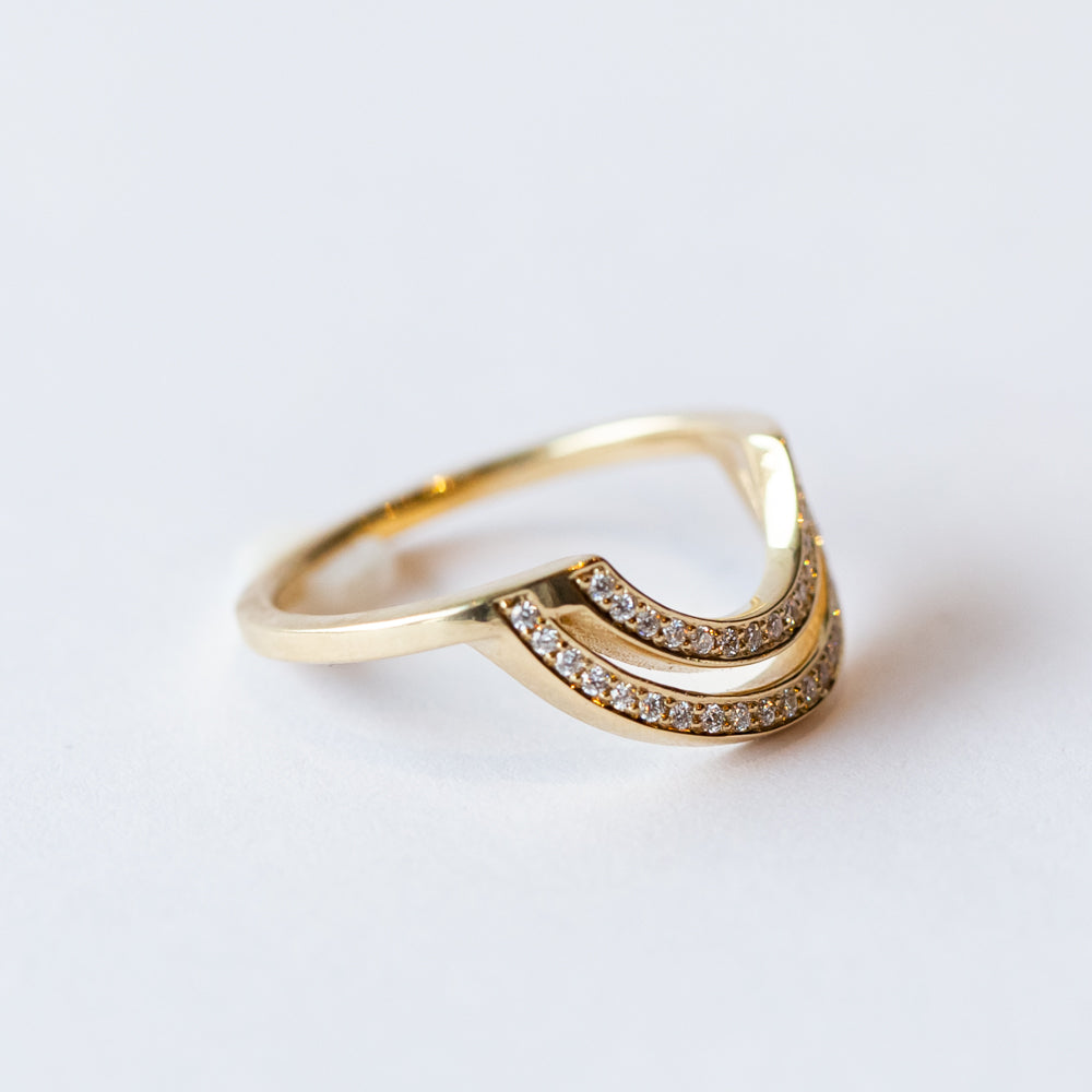 Large Diamond Arch Rioga Contour Ring
