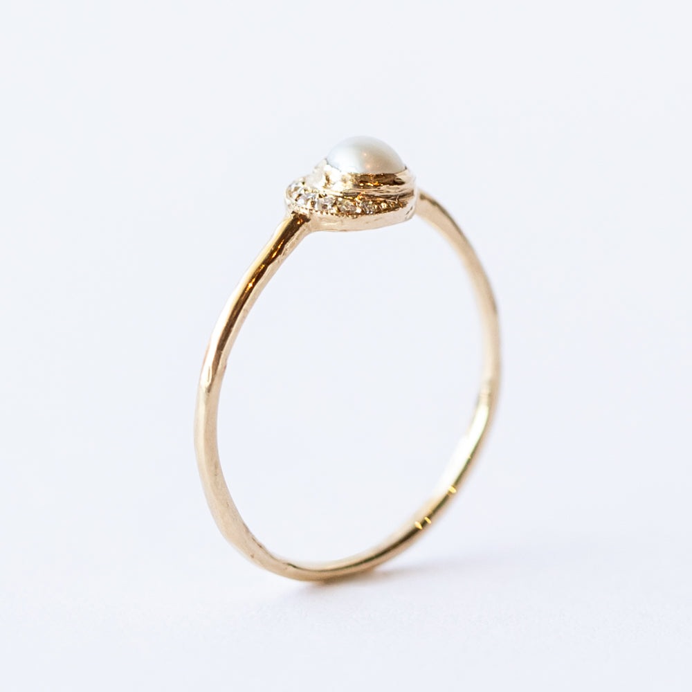 Baby Moon Pearl Ring