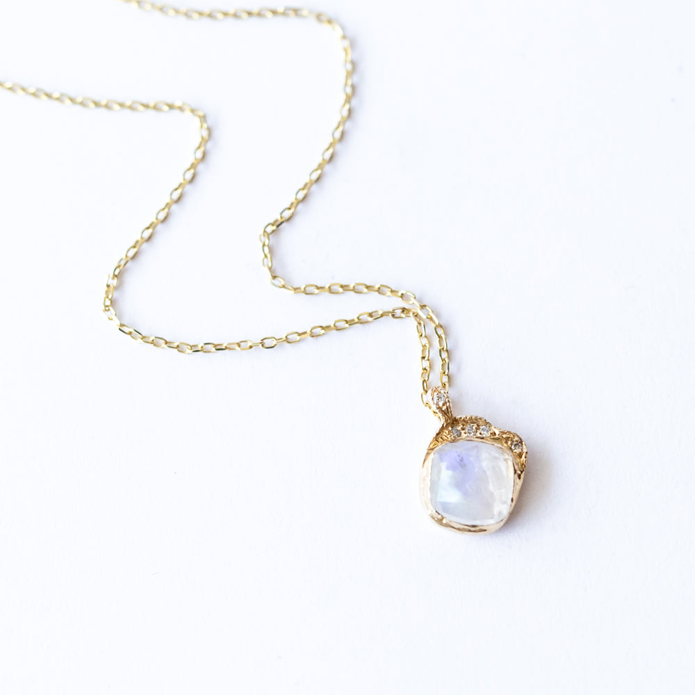 Mini Cove Moonstone Necklace