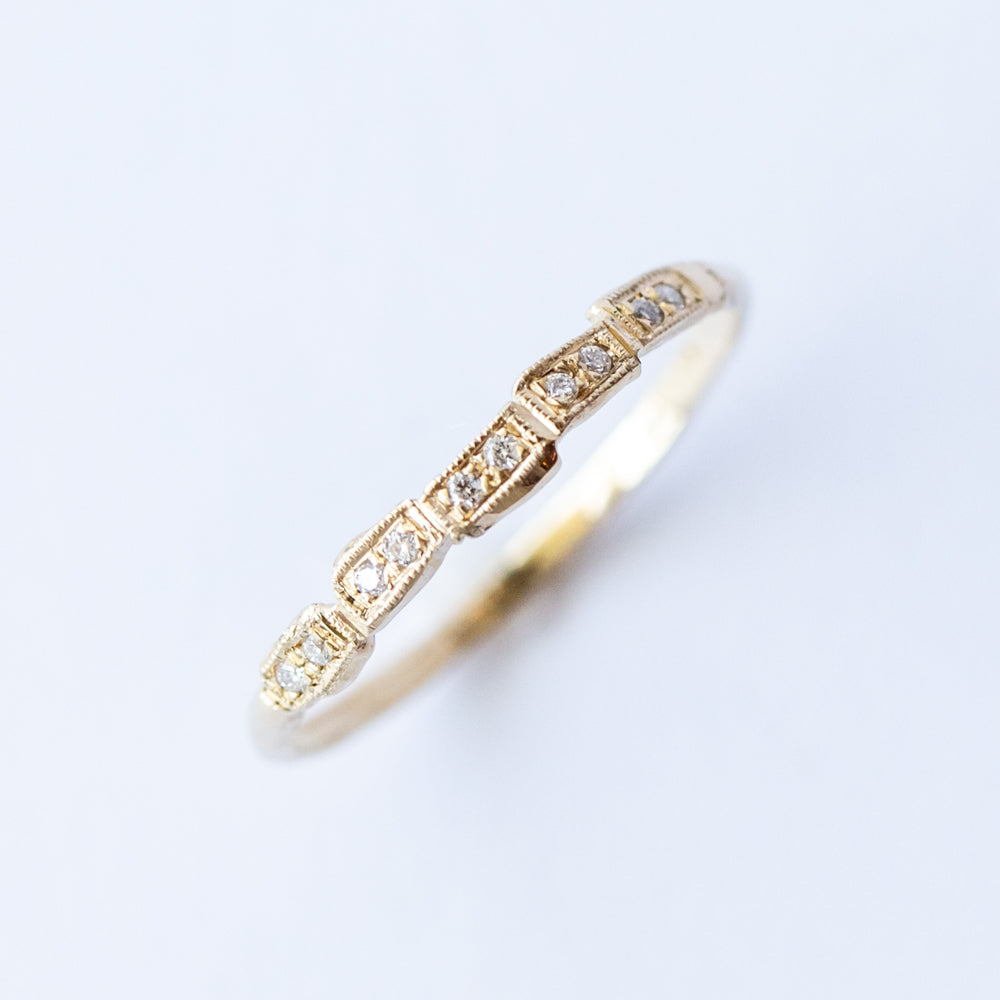 Scenic Diamond Ring
