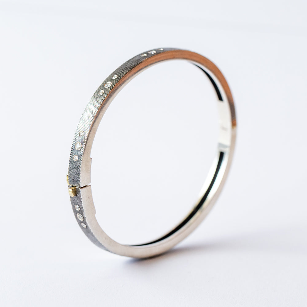 Kelly Lux 4mm Diamond Bangle