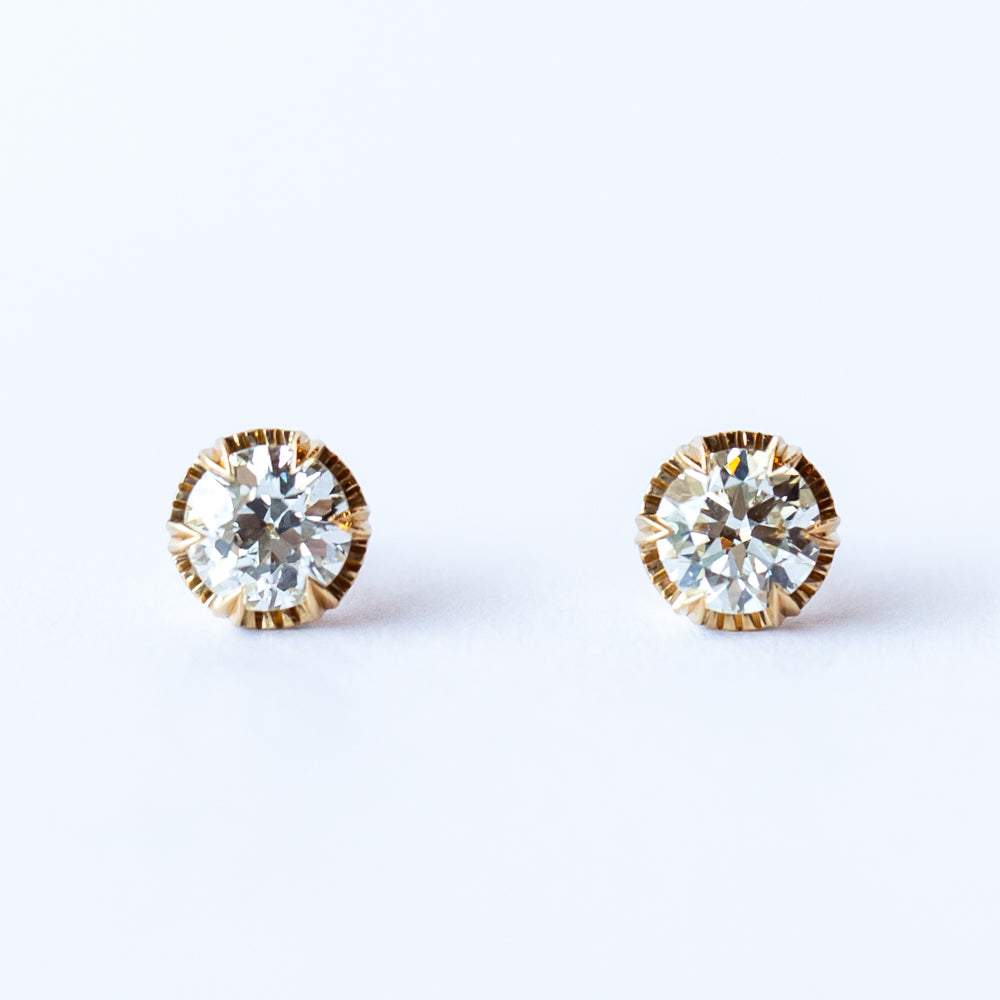 Arielle Stud Earrings