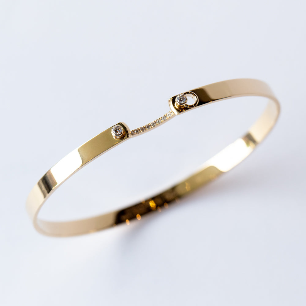 Business Meeting 4mm Diamond Bangle