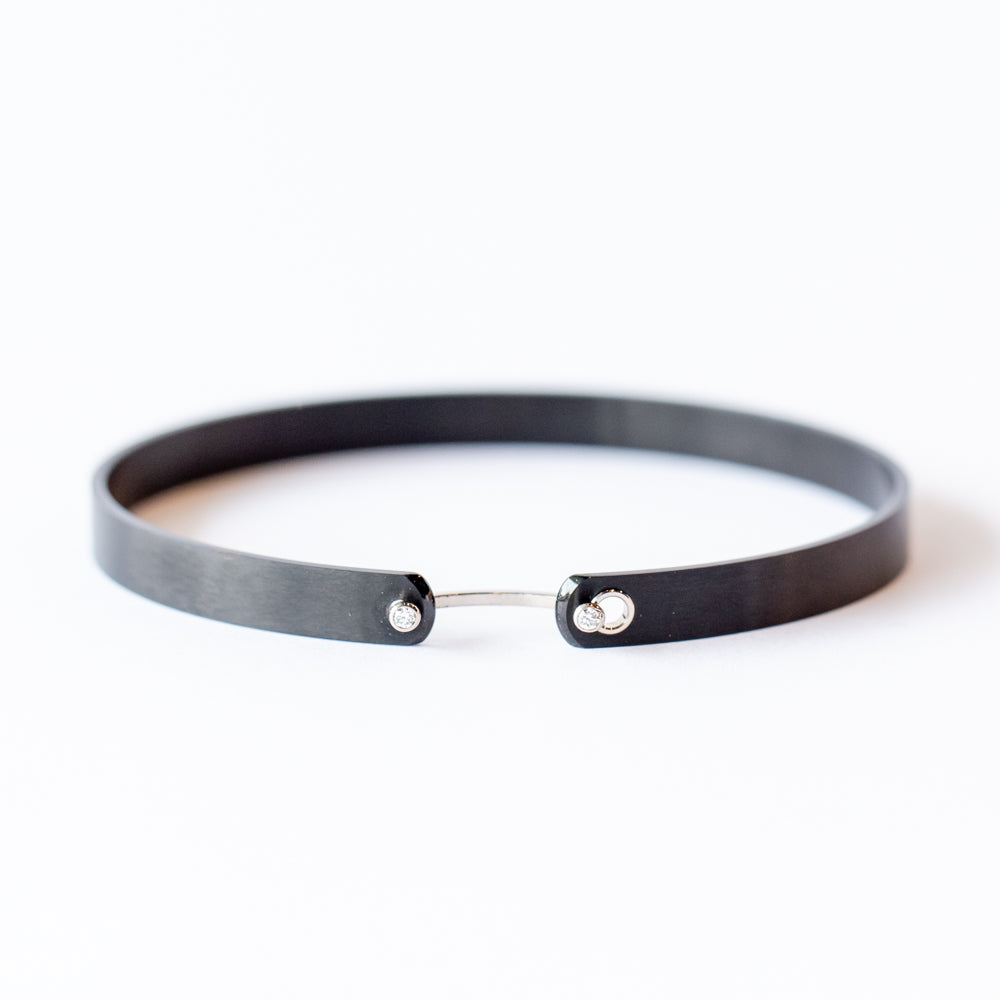 Midnight in Manhattan 4mm Diamond Bangle