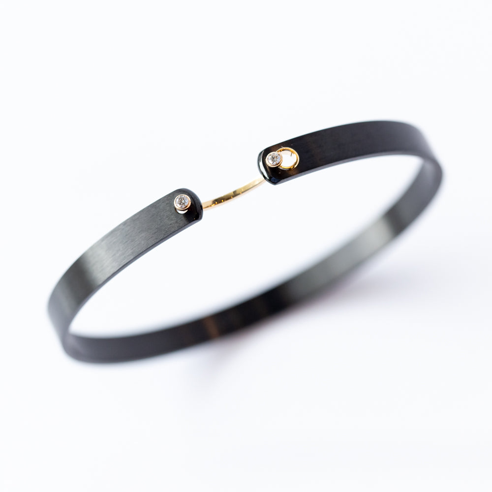 Midnight in Manhattan 6mm Diamond Bangle