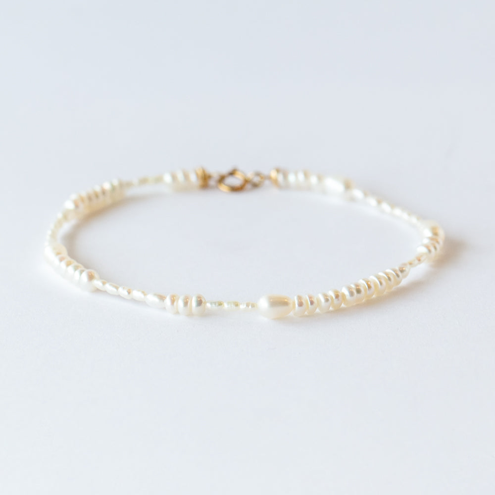 Wwake | Pearl Collage Bracelet