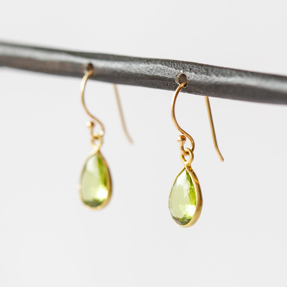 Teardrop Faceted Peridot Drop Earrings