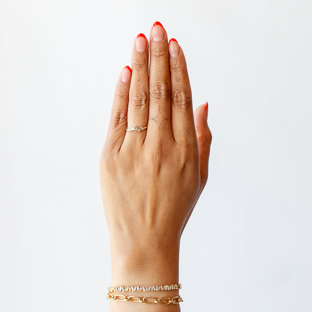 Effervescence Diamond Ring