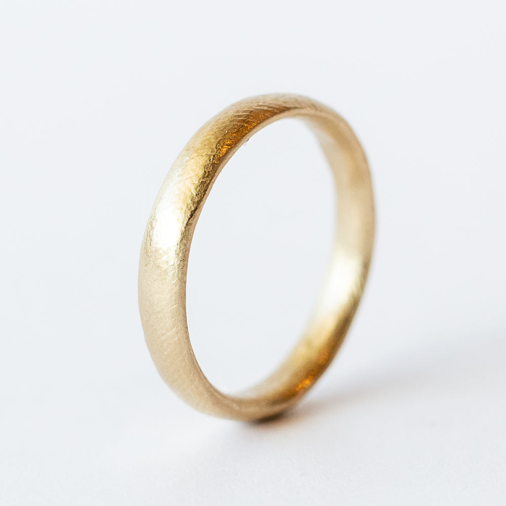 4mm Oval Section Wedding Band