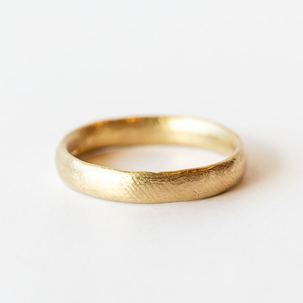 4mm Oval Section Wedding Band