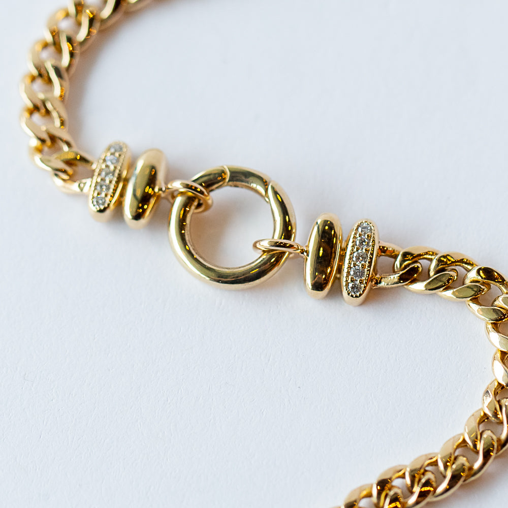 Zoe Chicco | Medium Curb Chain Bracelet with Pave Diamonds and Round Charm Enhancer
