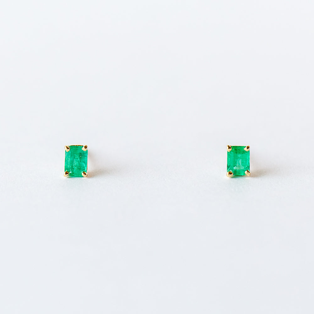 Zoe Chicco | Prong Set Emerald Stud Earrings