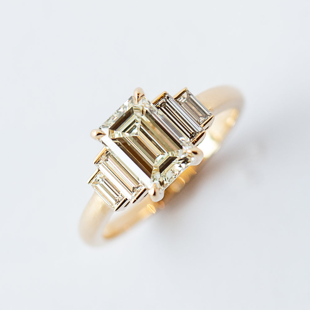 Caroline Prong-Set Ring