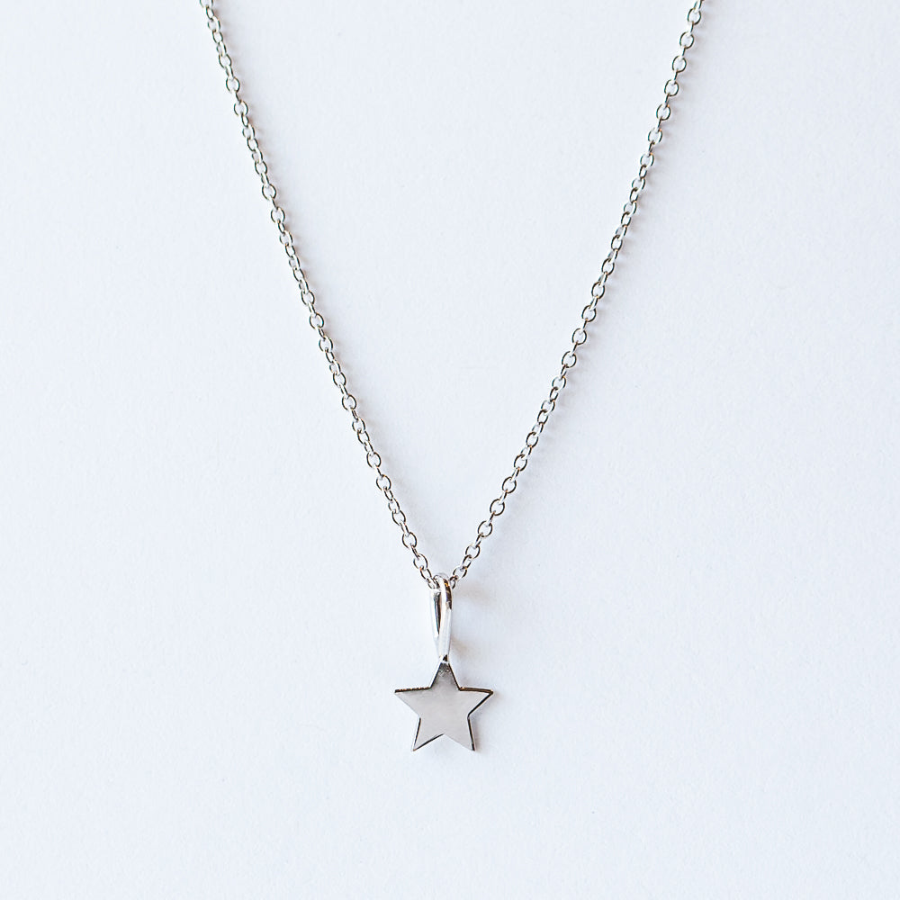 Zoe Chicco | Midi Bitty Star Charm