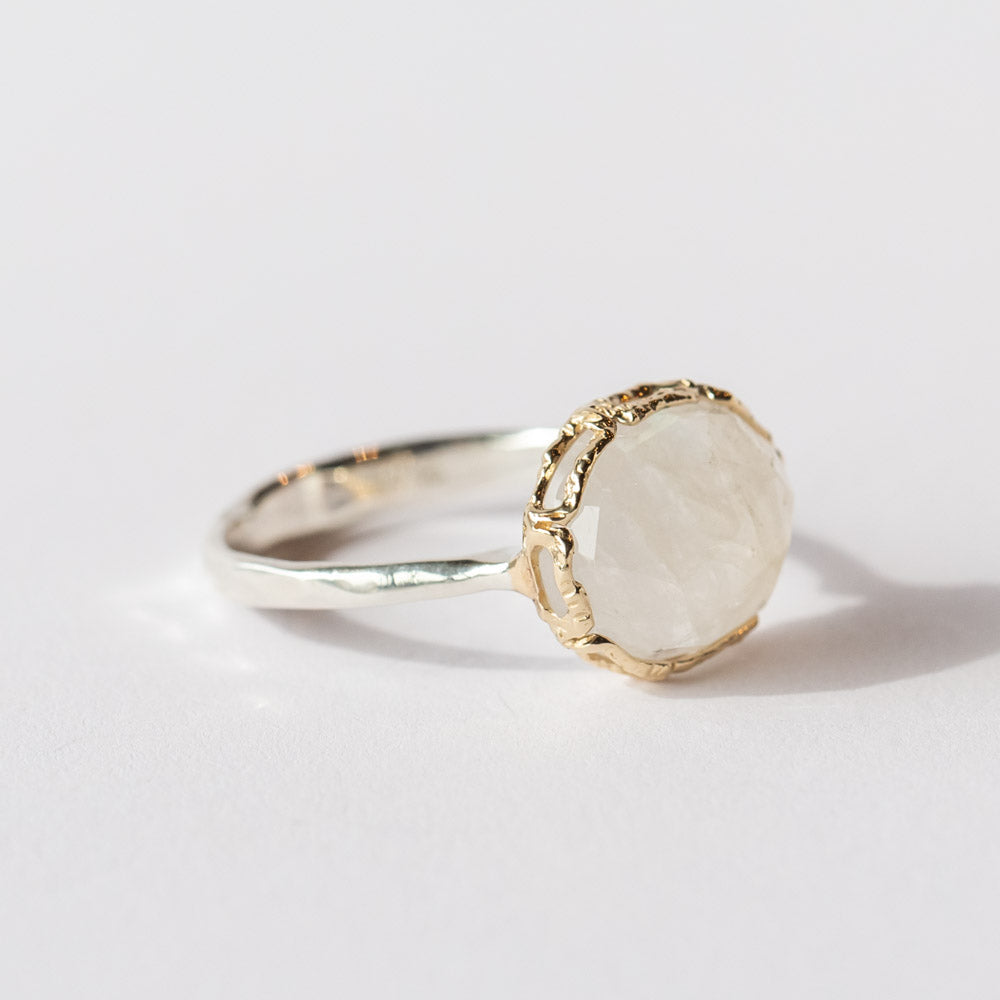 Oval Rainbow Moonstone Ring