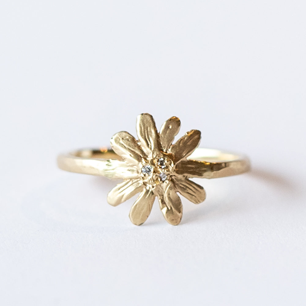 Victoria Cunningham | Daisy Ring with Diamonds
