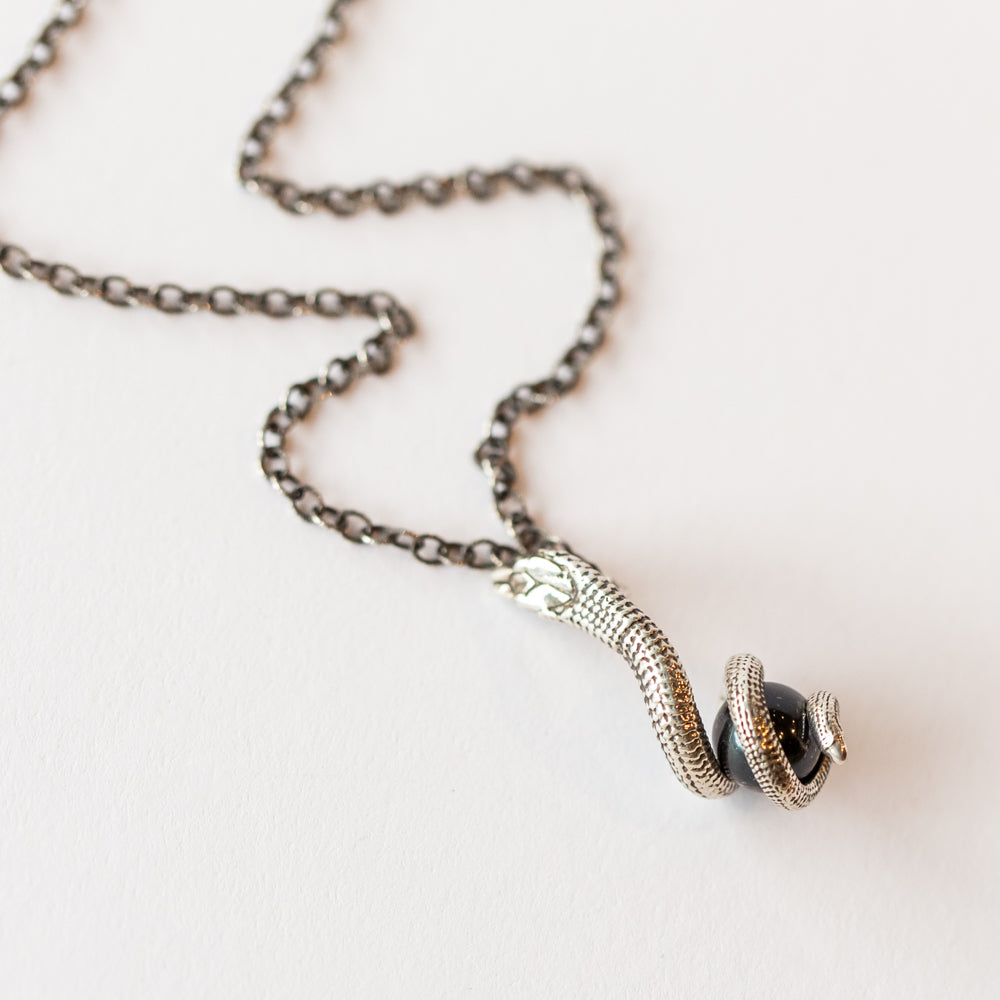 Black Pearl Danger Noodle Necklace