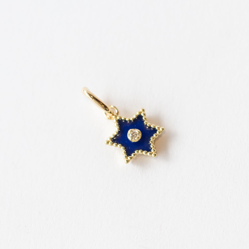 Etoile Star Charm, Lapis