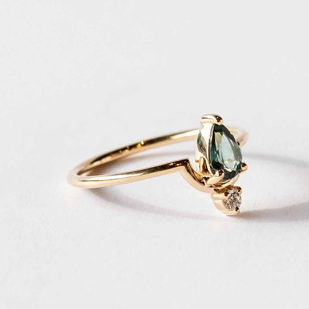 Wwake | Medium Pear Cut Teal Sapphire and Diamond Nestled Ring