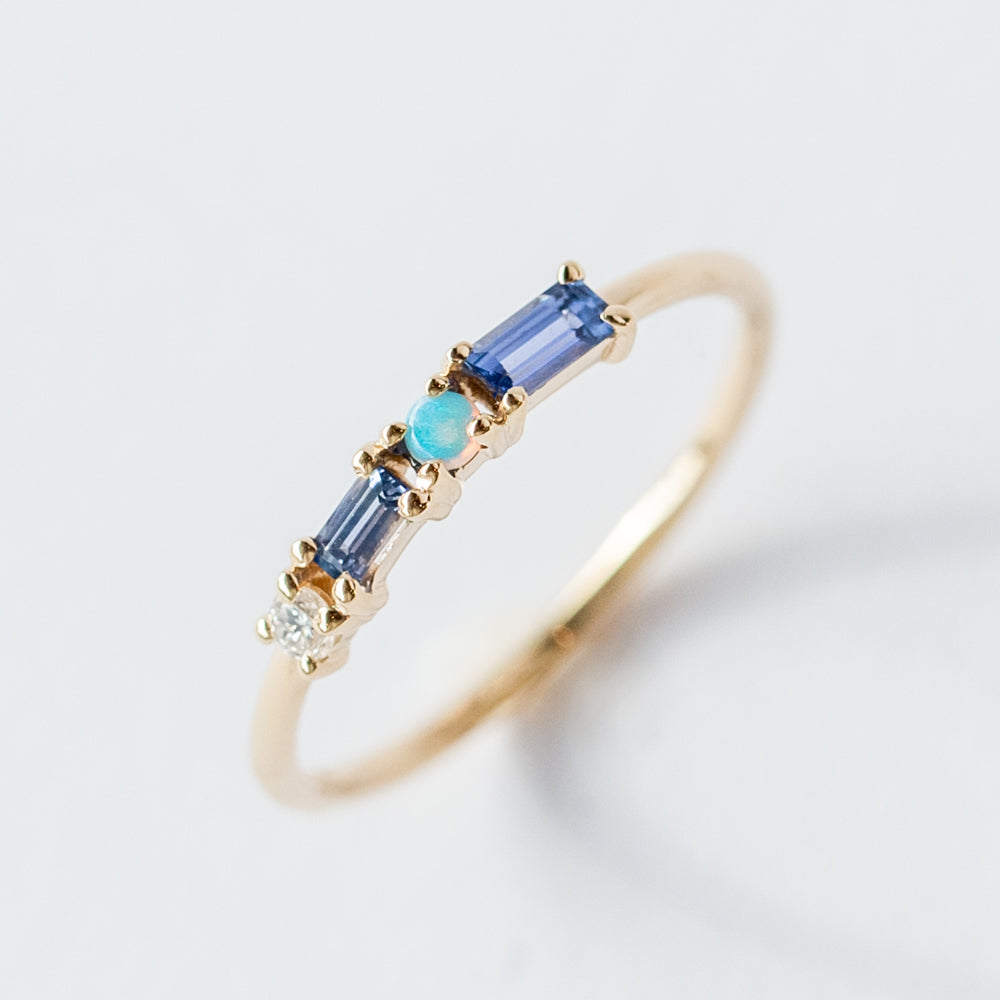 Wwake | Sapphire, Diamond and Opal Pillar Ring