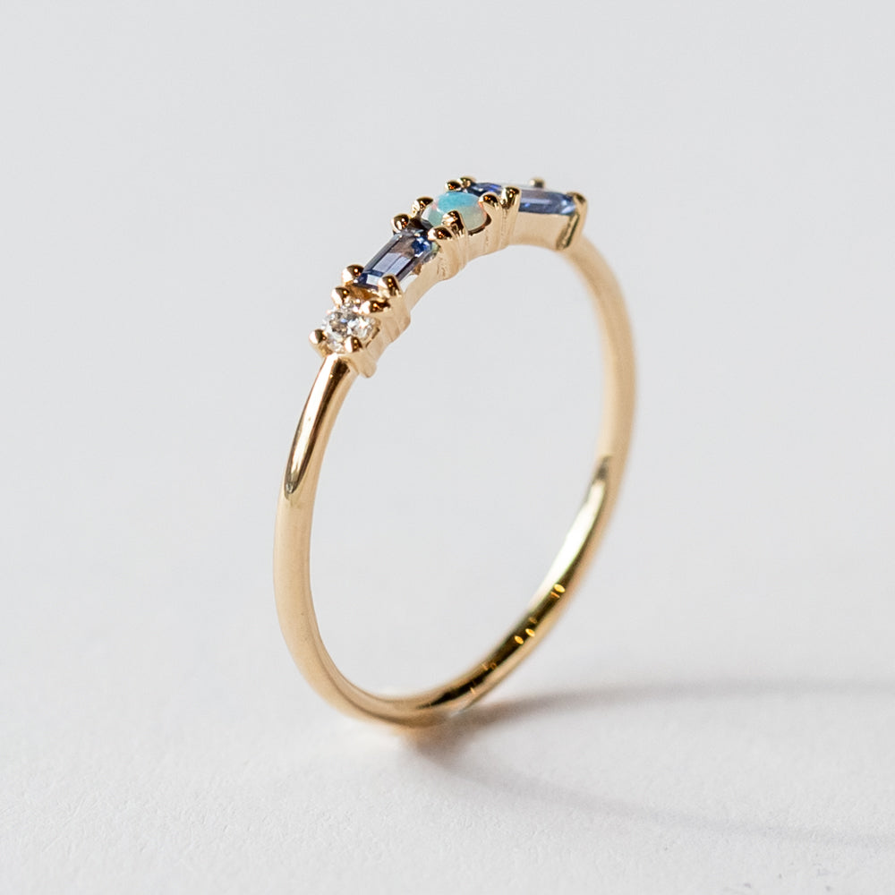 Wwake | Sapphire, Diamond and Opal Pillar Ring