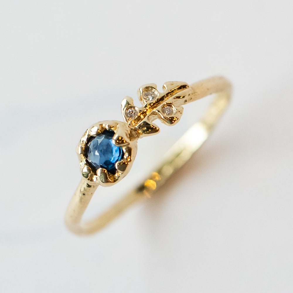 Floret Blue Sapphire Ring