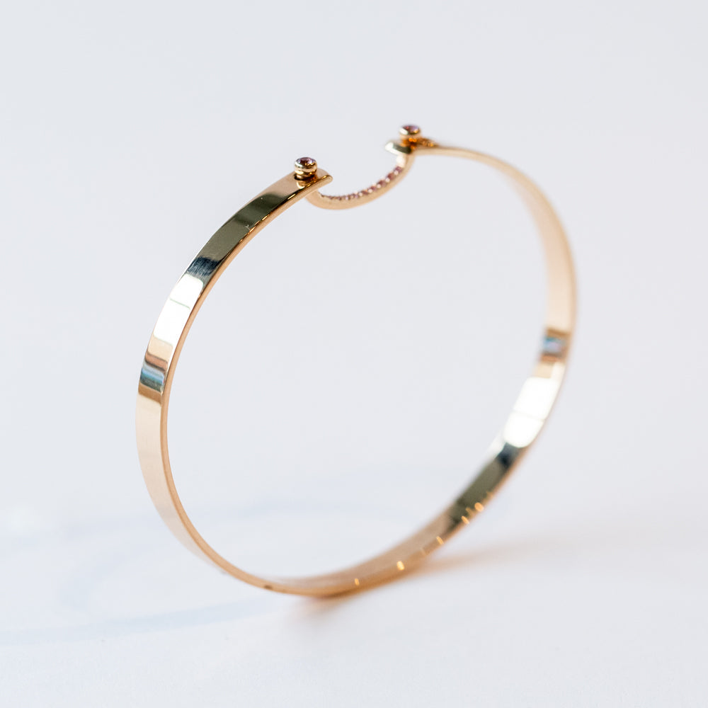 Baby Pink 4mm Pink Sapphire Bangle