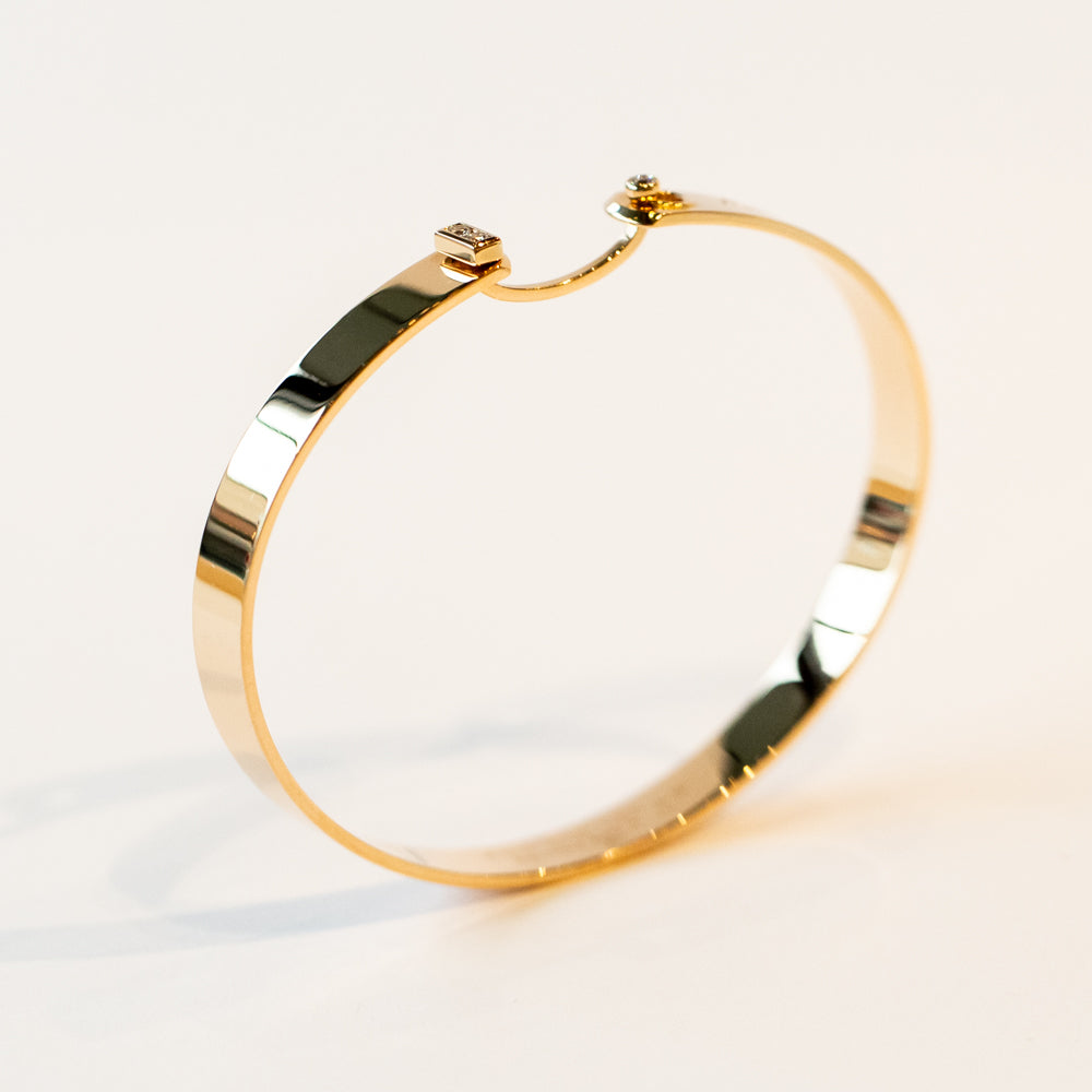 Me Time Mood 6mm Engraved Diamond Bangle
