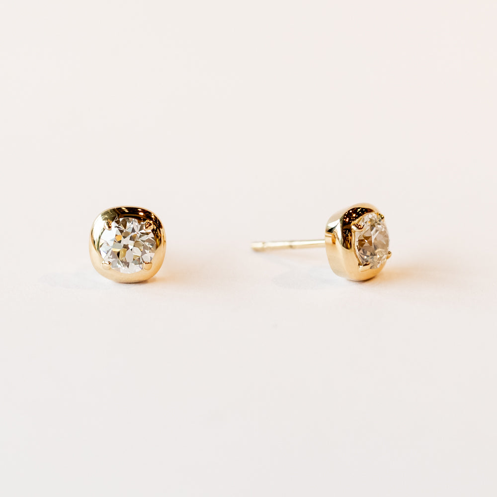 Cori Stud Earrings