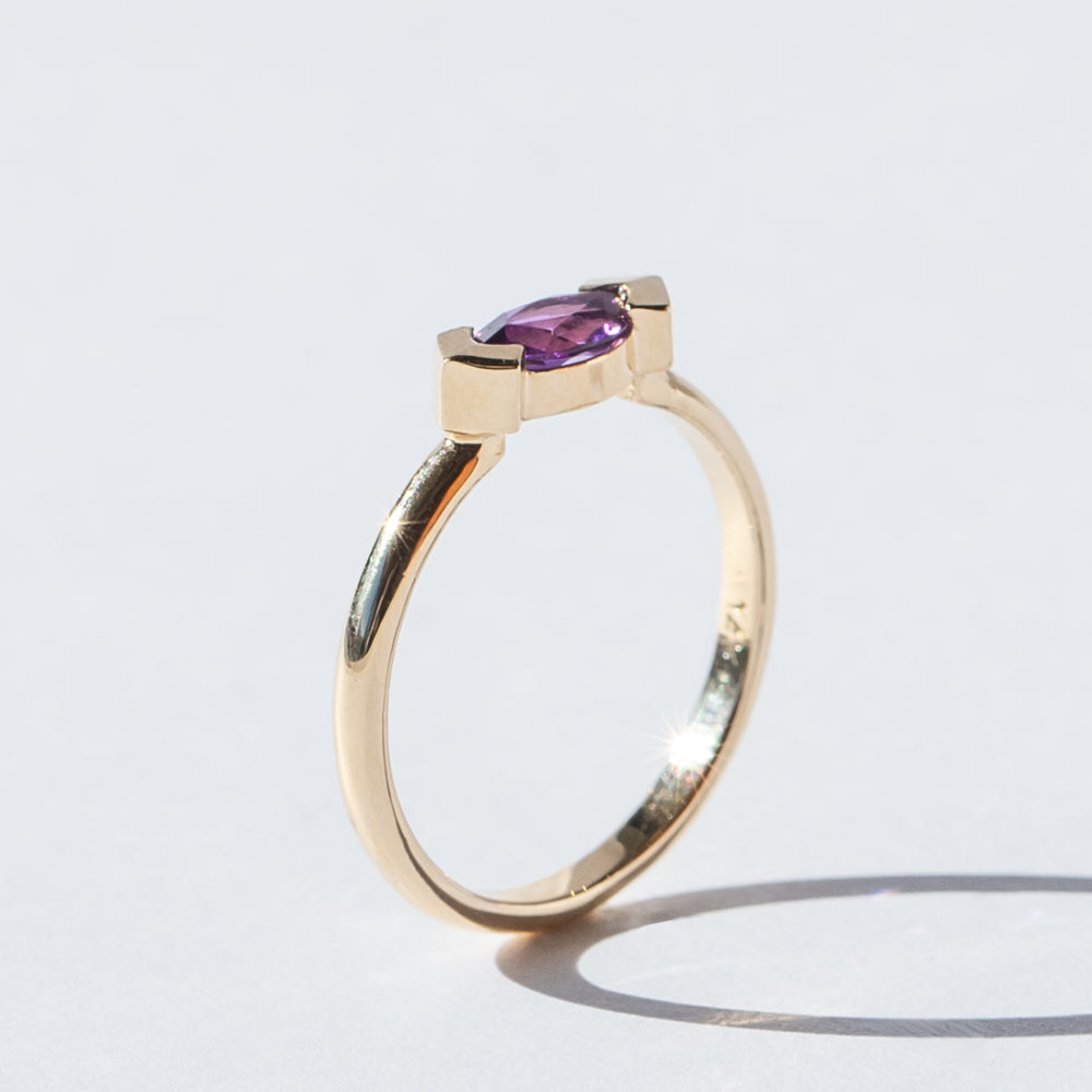 Amethyst Nina Rint