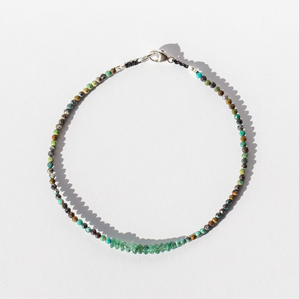 Chrysocolla Beaded Bracelet with Emerald Beads
