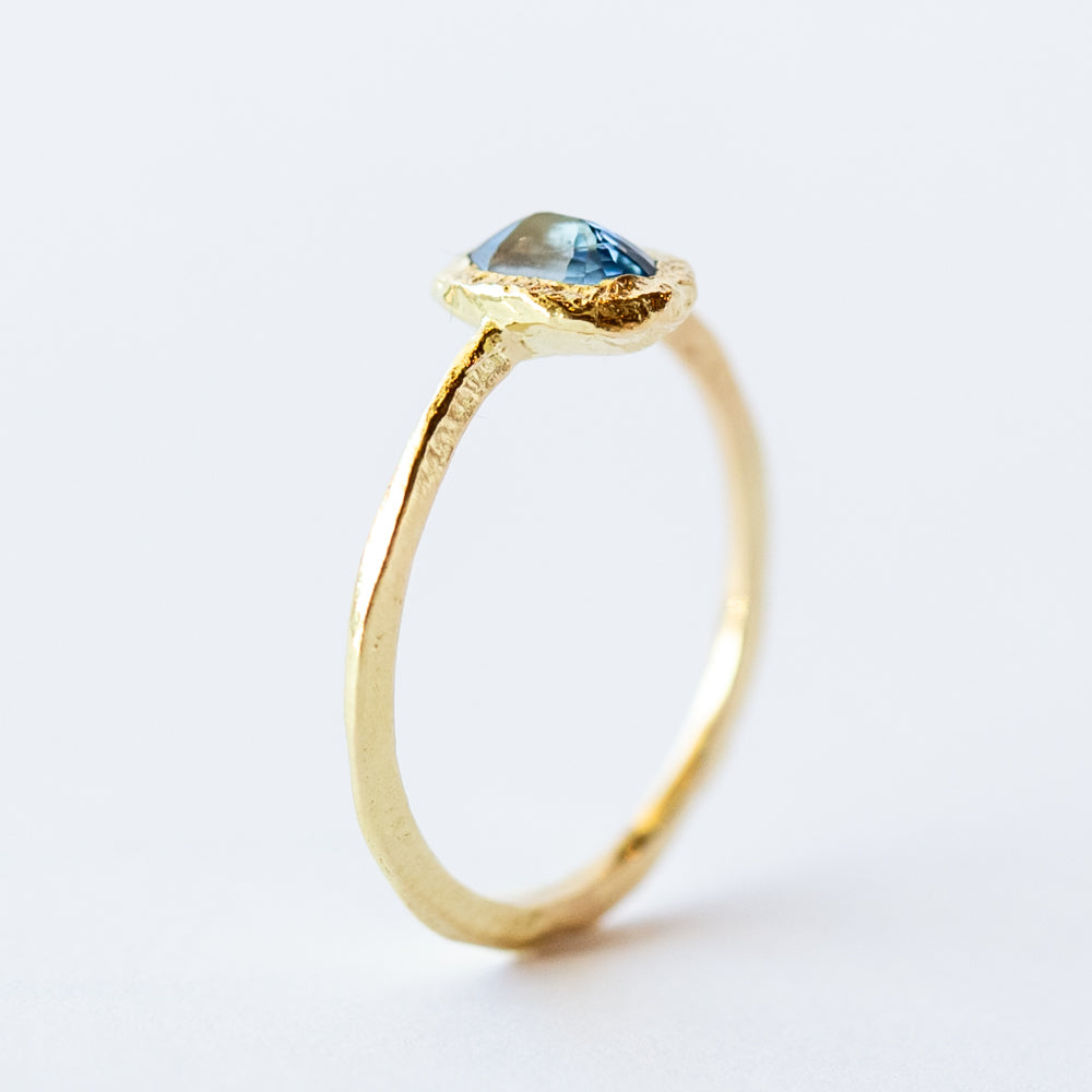 Oval Denim Blue Sapphire Ring