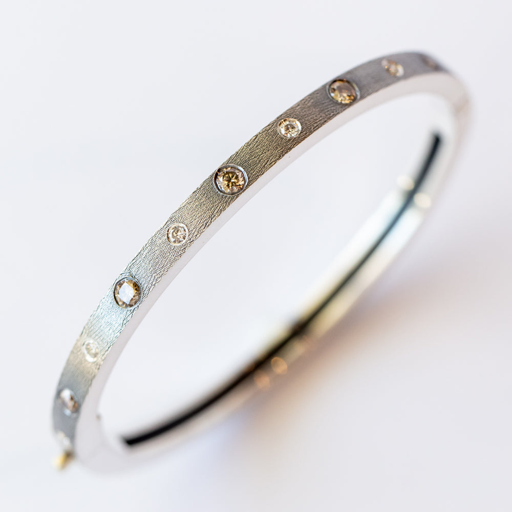 Melia 4mm White and Champagne Diamond Bangle