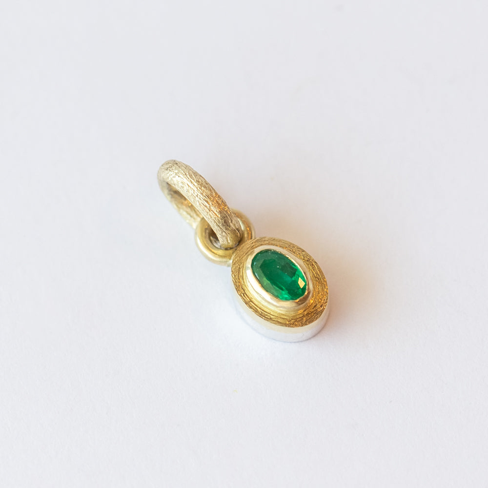 Oval Emerald Pendant