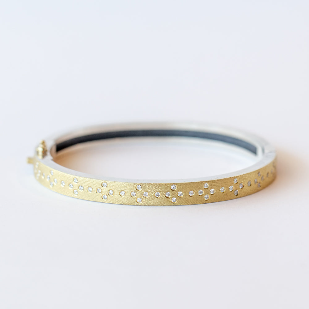 Daphnie 6mm Diamond Bangle