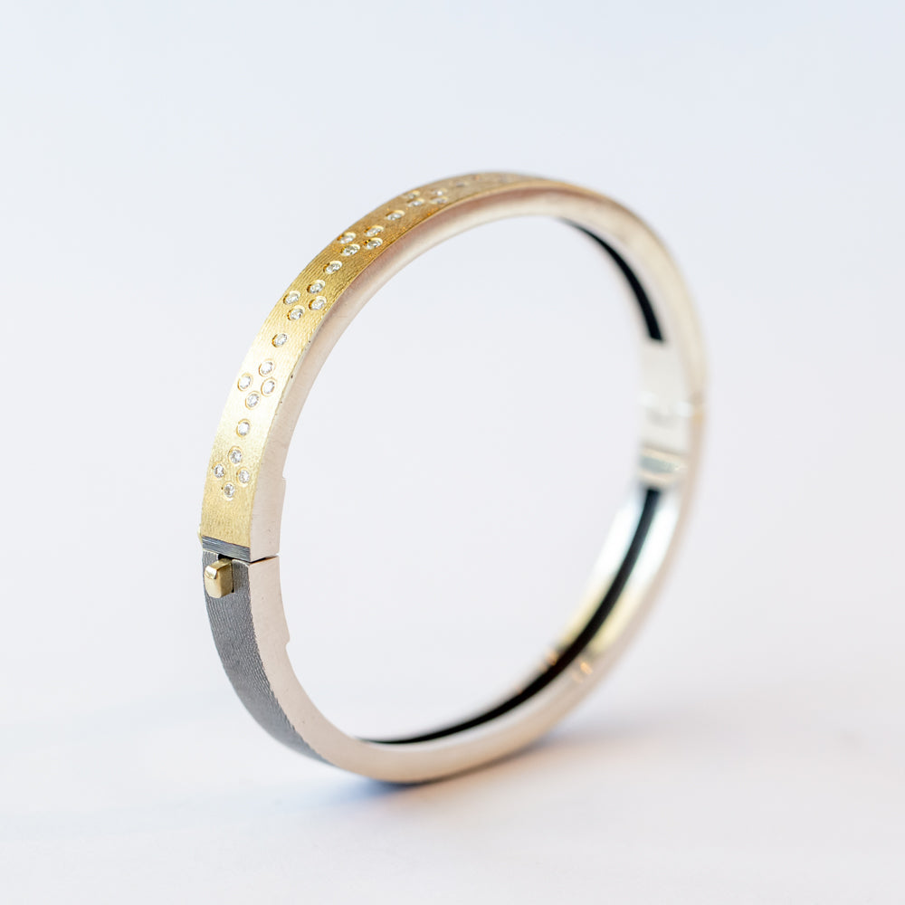 Daphnie 6mm Diamond Bangle