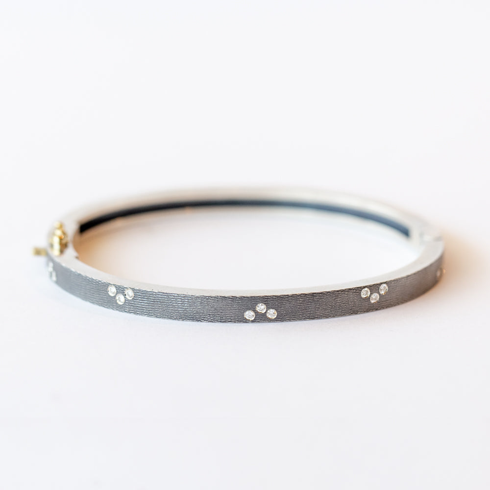 Maru Lux 4mm Diamond Bangle