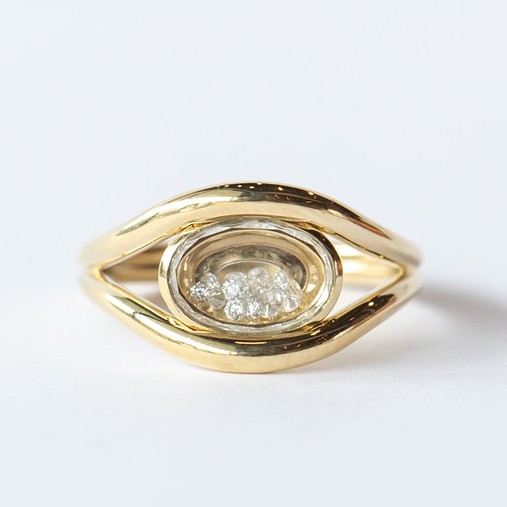 Cascavel Oval Diamond Shaker Ring