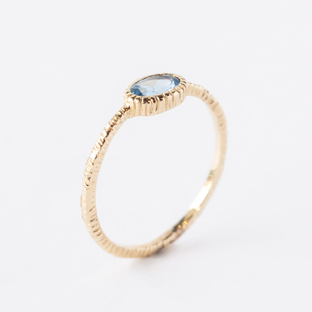 Oval Aquamarine Ring
