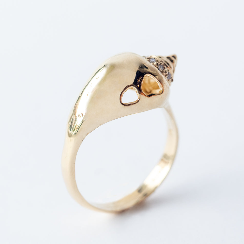 Queen's Conch Ring