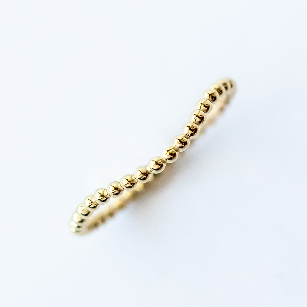 Curved Beaded Contour Band