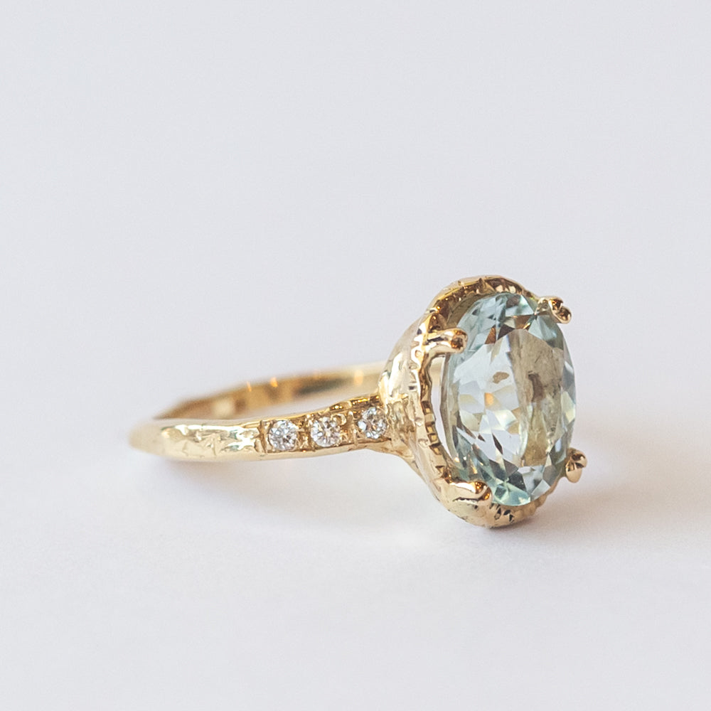 Royal Oval Aquamarine Ring