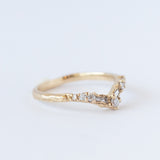 Armach Diamond V Shape Scatter Contour Ring