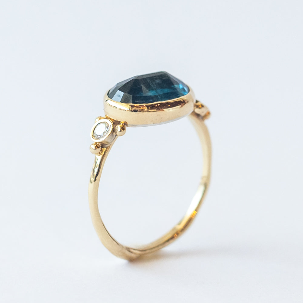 Oval Kyanite Ring with Accent Diamonds