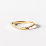 Stippled Curved Nesting Contour Band