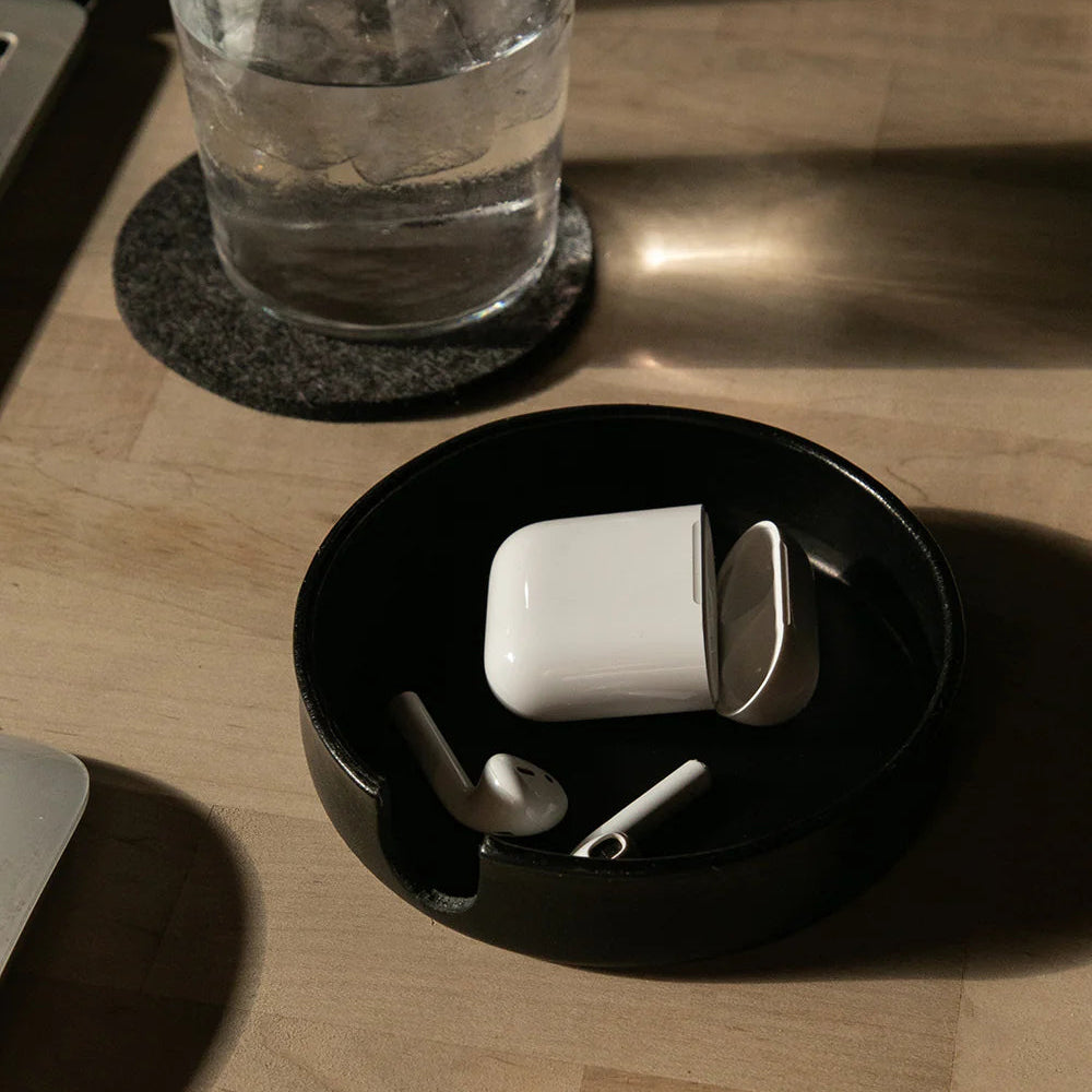 Kobon Round Leather Tray, Black