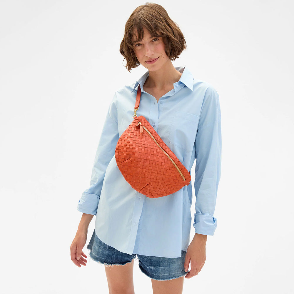 Grande Fanny, Saltillo Medium Woven Diagonal