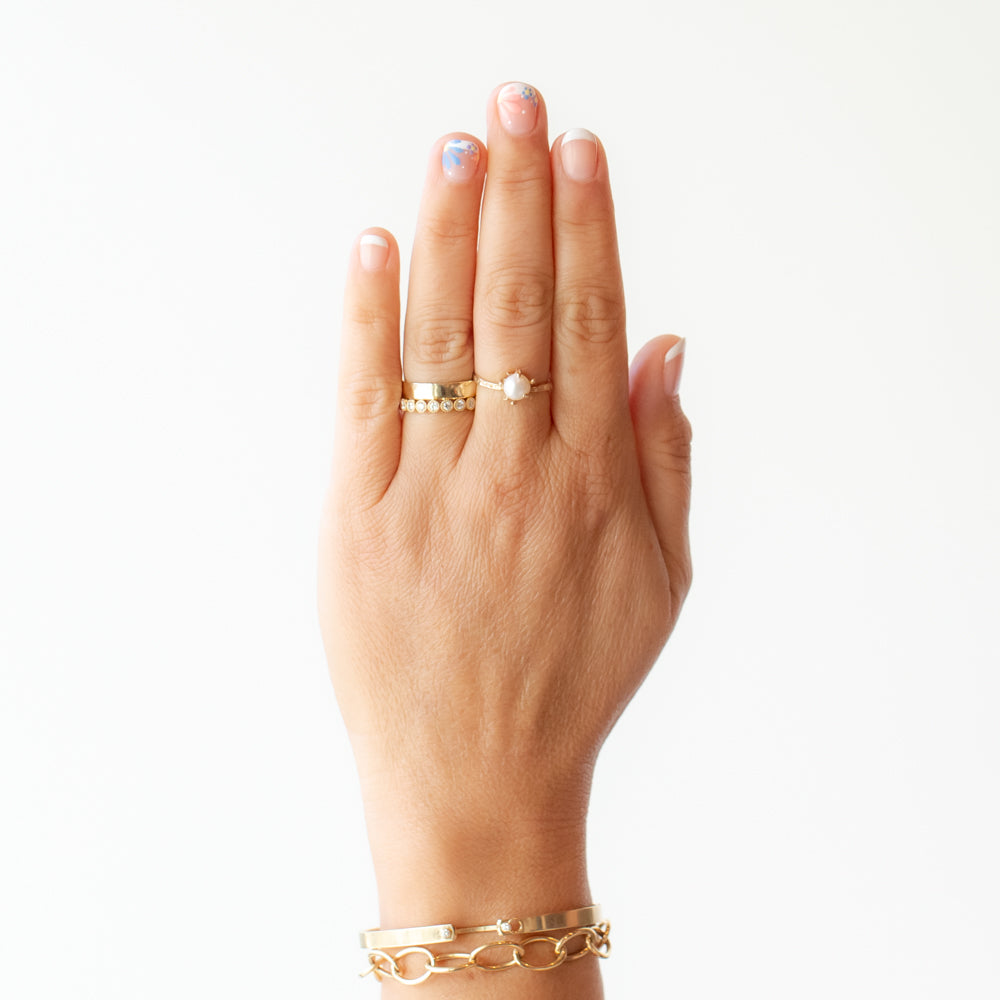 White Pearl Stingray Claw Ring