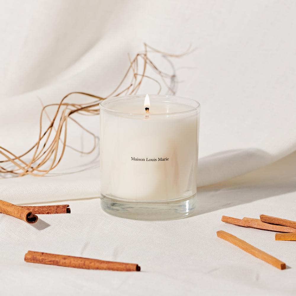 No. 04 Bois de Balincourt Candle